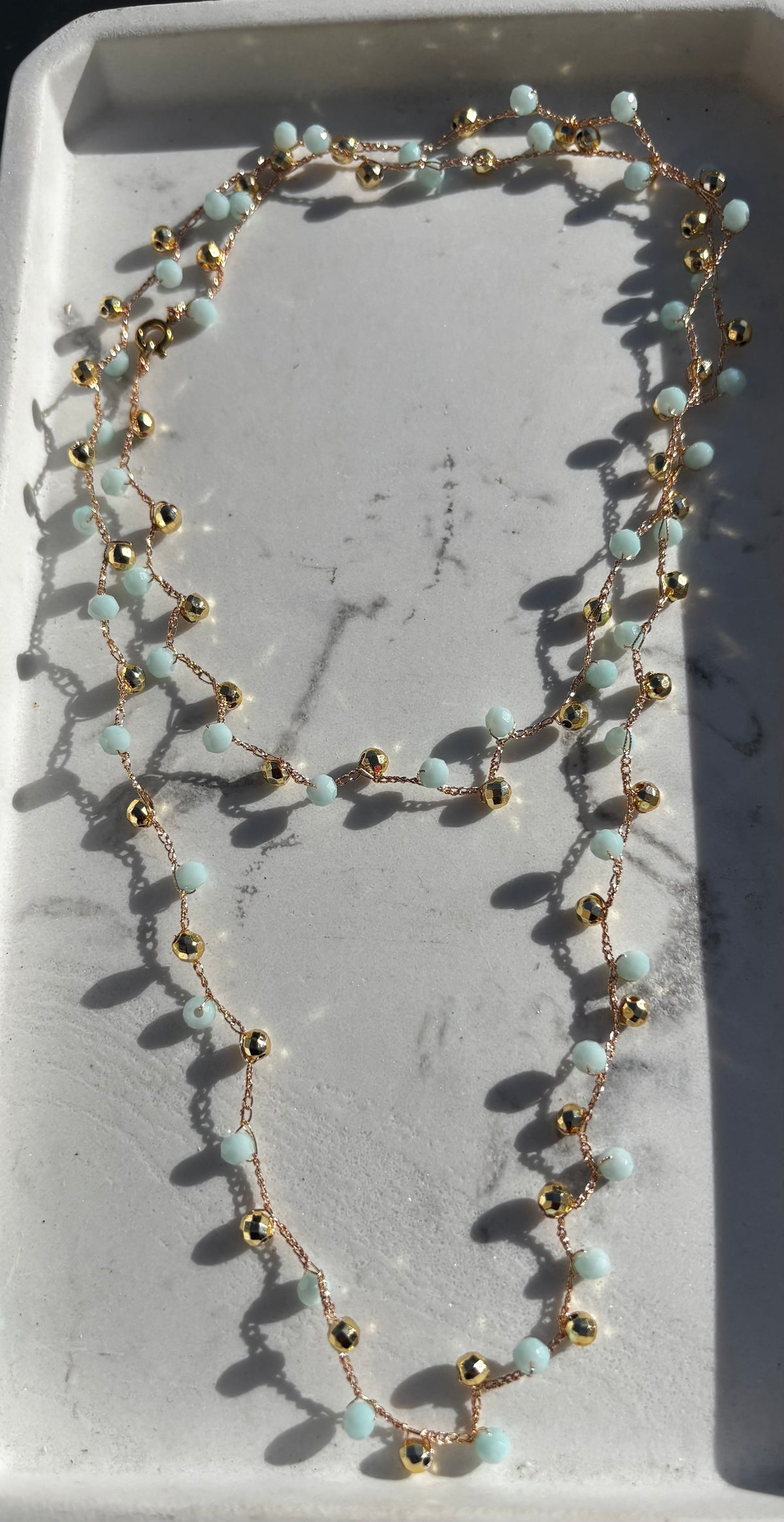 Lien d’Azur – Bracelet 5 tours convertible en collier long
